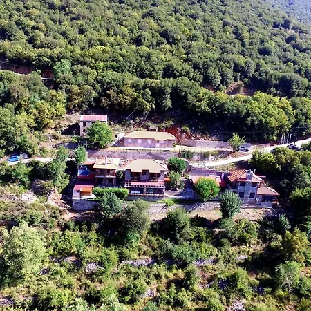 Гостевой дом μαγεμένο βουνό Карпенисион