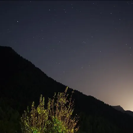 Pensjonat μαγεμένο βουνό 4*