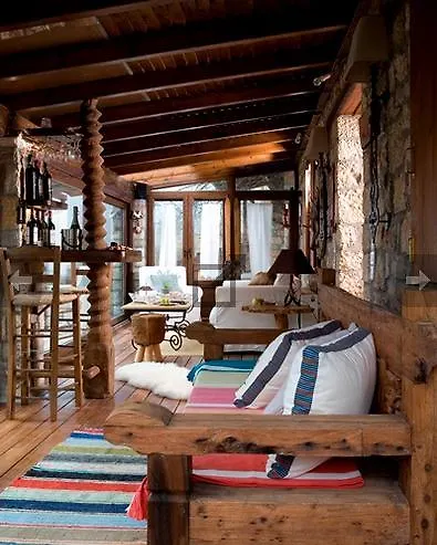 μαγεμένο βουνό Karpenísion