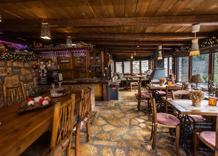 Pensionat μαγεμένο βουνό Karpenísion